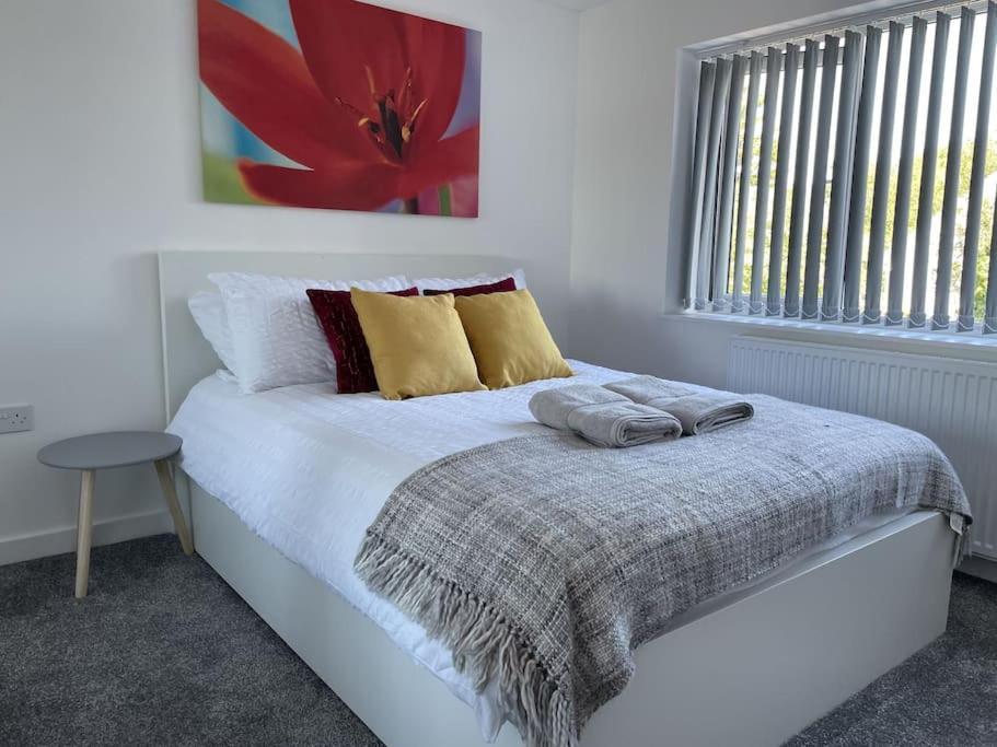 Paradigm House, Modern 2-Bedroom Duplex Apartment 2, Free Parking, Oxford Exteriér fotografie